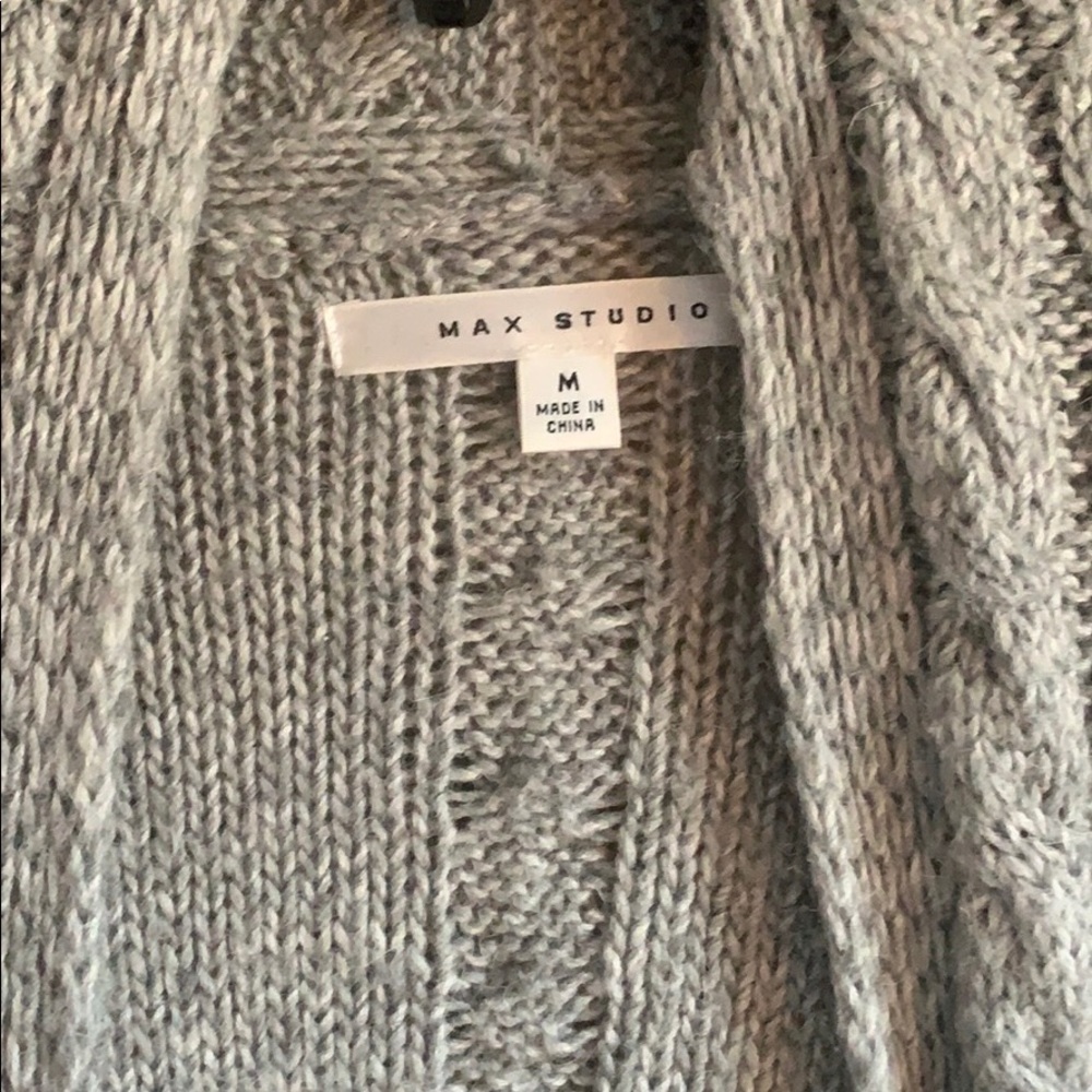 Cardigan - Picture 2 of 3